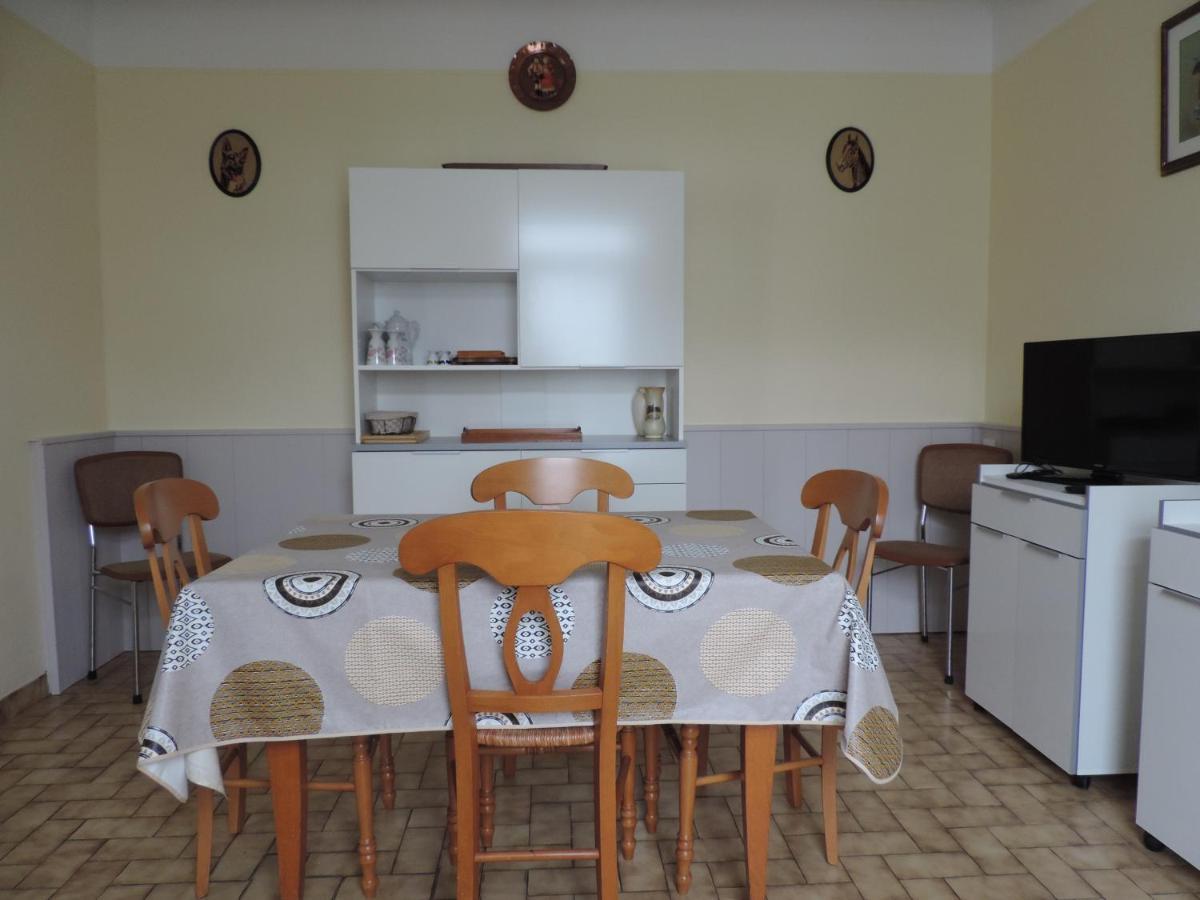 Gite De L'Aubree 17 Puy-du-Lac Dış mekan fotoğraf